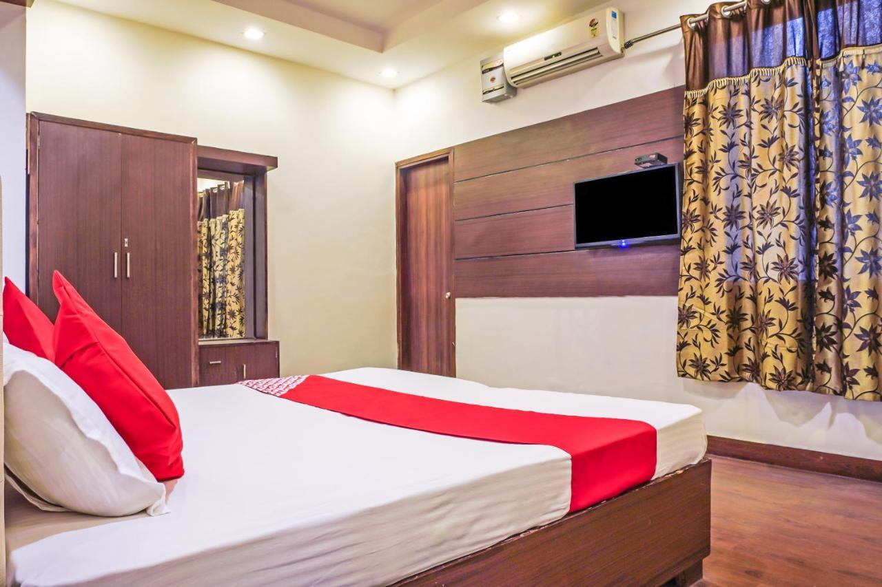 Oyo 18895 Hotel Kartikay Grand Hisar Luaran gambar