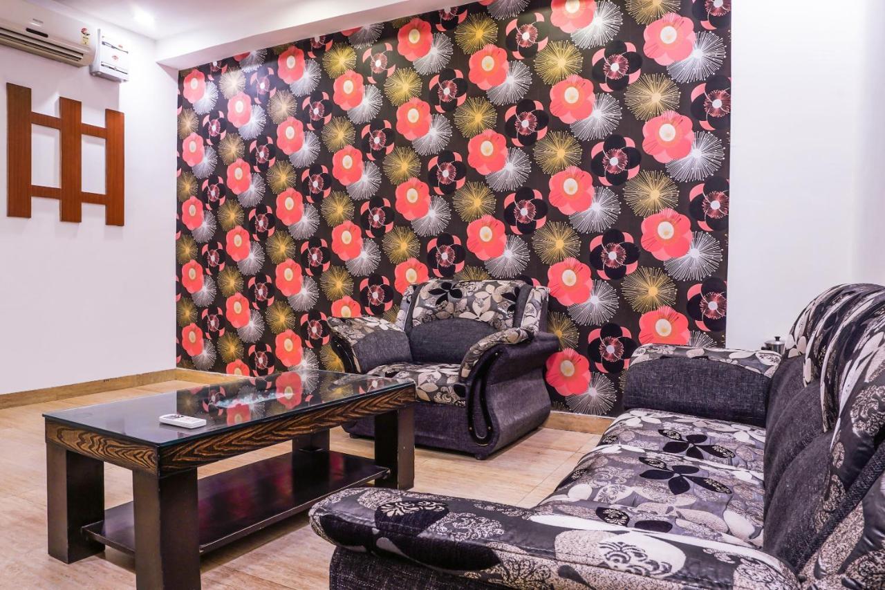 Oyo 18895 Hotel Kartikay Grand Hisar Luaran gambar